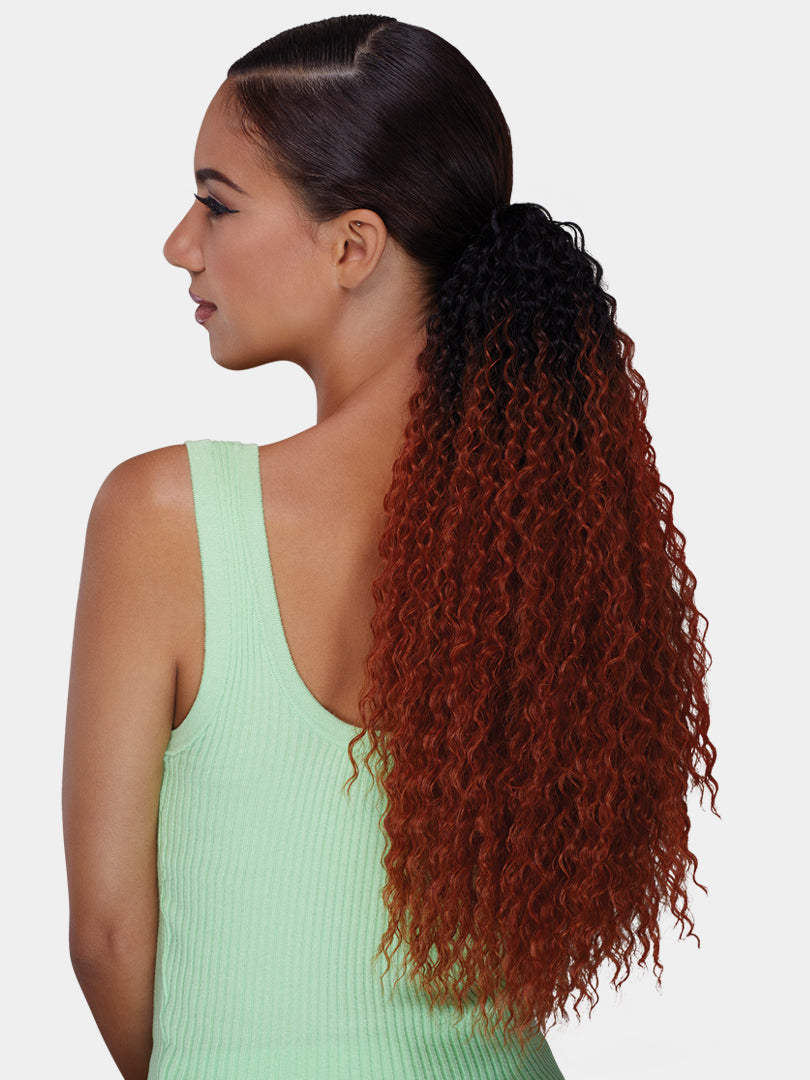 Saemoshi 21" Drawstring Ponytail - Straw Curl — view